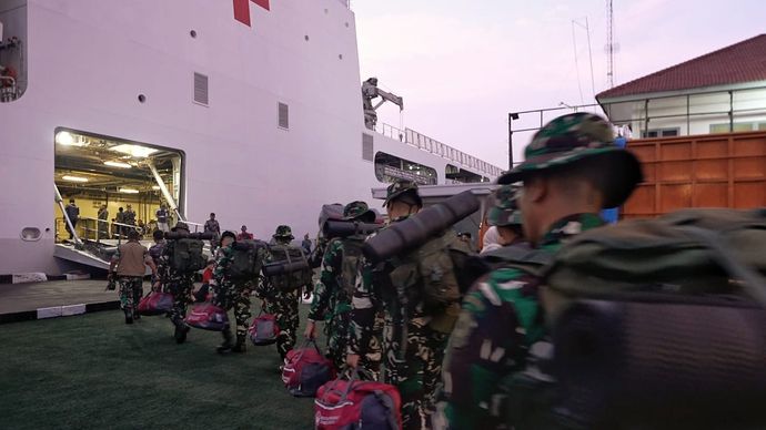 Kadet koas Unhan yang diberangkatkan ke lokasi bencana Sumatra. 