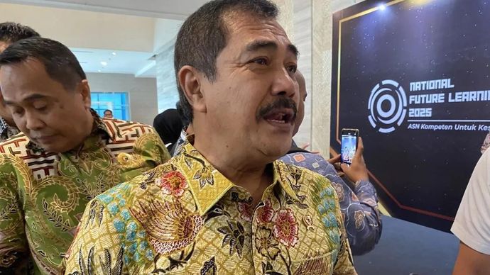 Menteri Imigrasi dan Pemasyarakatan Agus Andrianto menjawab pertanyaan wartawan di Jakarta, Rabu 3 Desember 2025. ANTARA/Fath Putra Mulya