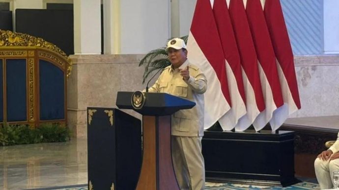 Presiden Prabowo Subianto memberikan sambutan pada acara pelepasan kontingen Indonesia menuju SEA Games 2025 Thailand di Istana Negara, Jakarta, Jumat 5 Desember 2025. (ANTARA/Mentari Dwi Gayati)