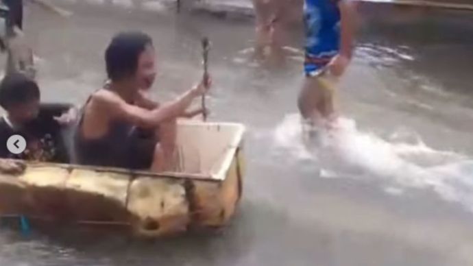 banjir rob hantam kabupaten bekasi
