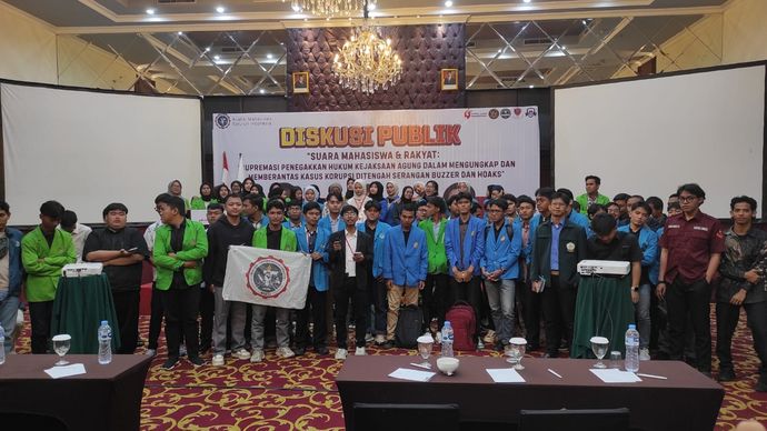 Elemen mahasiswa mendukung Kejaksaan Agung terus memberantas korupsi. 