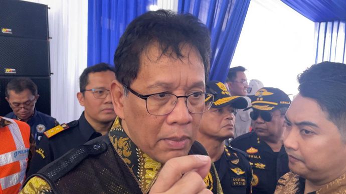 Menteri Keuangan (Menkeu) menolak rencana bea cukai membuka peluang barang sitaan hasil penindakan balpres dapat dialihkan untuk membantu korban bencana.  