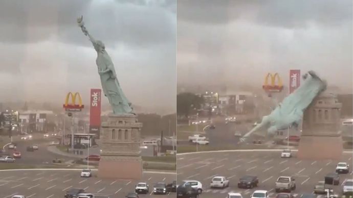 Patung Liberty Roboh di Brasil