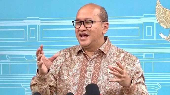 Menteri Investasi dan Hilirisasi sekaligus CEO Danantara Rosan Roeslani memberikan keterangan pers di Kompleks Istana Kepresidenan, Jakarta, Rabu 17 Desember 2025 (ANTARA/Cahya Sari)