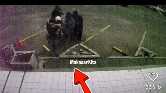 Peristiwa perampasan dan pencatutan nama Polda Metro Jaya. 