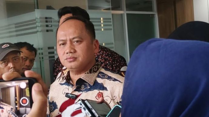 Kepala Pusat Penerangan Hukum Kejaksaan Agung Anang Supriatna memberikan keterangan pers di Gedung Kejaksaan Agung, Jakarta, Jumat, 19 Desember 2025. ANTARA/Nadia Putri Rahmani