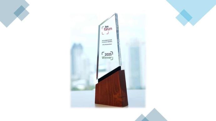 Telkomsel Raih Penghargaan Global di ajang TM Forum_1&ndash;4: Telkomsel berhasil meraih Outstanding Catalyst Award kategori AI &amp; Automation melalui proyek AI Marketing Brain pada ajang TM Forum Open Innovation Catalyst Awards 2025 yang digelar di konferensi Innovate Asia, Bangkok, Thailand. Selain itu, Telkomsel juga tercatat sebagai Finalist pada kategori Business Gamechanger dan Mission Trailblazer, serta berpartisipasi di Innovation Zone, pencapaian ini menegaskan konsistensi inovasi Telkomsel di ajang global TM Forum. 