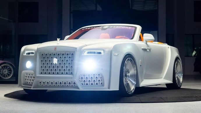 Rolls-Royce Dawn widebody dengan desain ekstrem yang hanya diproduksi 25 unit di seluruh dunia. (Foto: Istimewa via Carscoops)