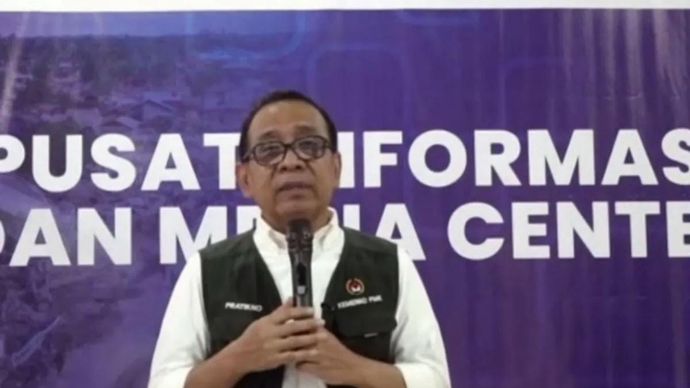Tangkapan layar - Menteri Koordinator Bidang Pembangunan Manusia dan Kebudayaan (Menko PMK), Pratikno memberikan keterangan dalam konferensi pers di media center tanggap darurat bencana yang diikuti di Jakarta, Kamis 25 Desember 2025. ANTARA/M Riezko