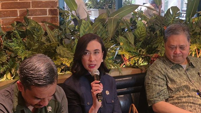 Menteri Pariwisata Widiyanti Putri Wardhana buka suara terkait isu sepinya wisatawan di  di Bali pada penghujung tahun 2025.  