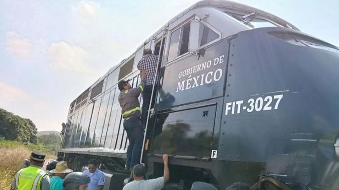 Kecelakaan anjloknya kereta api di Asuncion Ixtaltepec, Negara Bagian Oaxaca, Meksiko, Minggu 29 Desember 2025. ANTARA/Xinhua/stringer/aa.