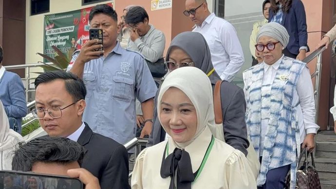 Anggota DPR RI Atalia Praratya menghadiri sidang lanjutan gugatan cerai terhadap mantan Gubernur Jawa Barat Ridwan Kamil di Pengadilan Agama Bandung, Kota Bandung, Rabu 31 Desember 2025. ANTARA/Rubby Jovan
