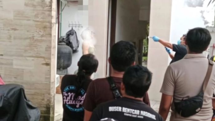 WN Rusia Bunuh Diri Gegara Perang