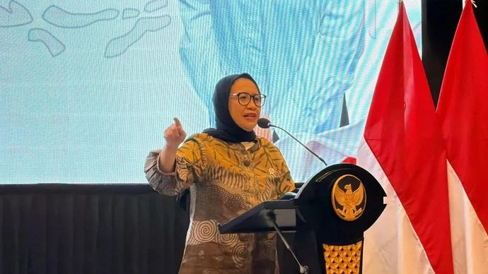 Wakil Kepala BGN Nanik Sudaryati Deyang dalam kegiatan bersama SPPG di Lumajang, Jawa Timur, pada Sabtu 13 Desember 2025. ANTARA/HO-BGN