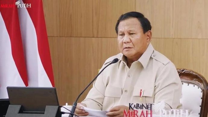 Tangkapan layar - Presiden RI Prabowo Subianto menyampaikan taklimat dalam agenda retret jilid II yang diikuti anggota Kabinet Merah Putih di Padepokan Garuda Yaksa, Hambalang, Kabupaten Bogor, Jawa Barat, Selasa 6 Januari 2026. ANTARA/HO-BPMI Sekret