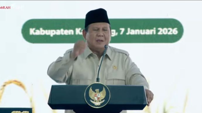 Presiden Prabowo Subianto menghadiri kegiatan panen raya di Karawang, Jawa Barat