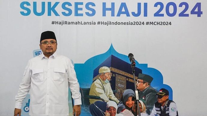 Arsip foto - Menteri Agama Yaqut Cholil Qoumas bersiap untuk menyampaikan keterangan terkait penyelenggaraan Haji 2024 di UPT Asrama Haji Pondok gede, Jakarta, Kamis 25 Juli 2025. ANTARA FOTO/Asprilla Dwi Adha/aa.
