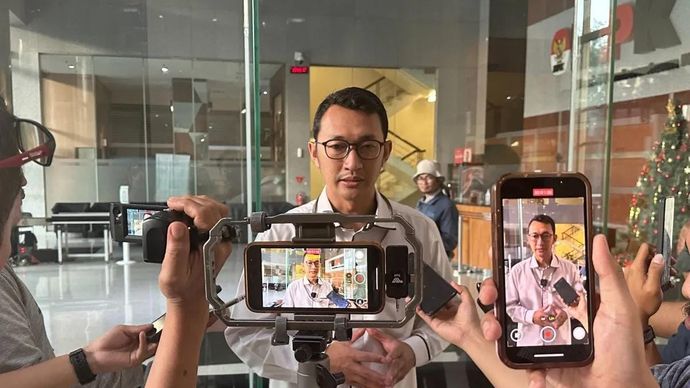 Juru Bicara Komisi Pemberantasan Korupsi Budi Prasetyo memberikan keterangan di Gedung Merah Putih KPK, Jakarta, Senin 5 Januari 2026. ANTARA/Rio Feisal.