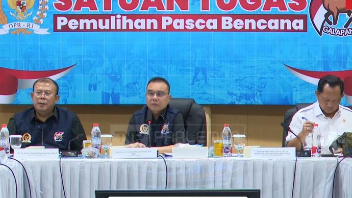 Wakil Ketua DPR RI Sufmi Dasco Ahmad memimpin rapat koordinasi (Rakor) Satuan Tugas (Satgas) pemulihan bencana DPR RI dengan pemerintah membahas pemulihan Aceh setelah bencana menerjang wilayah tersebut. 