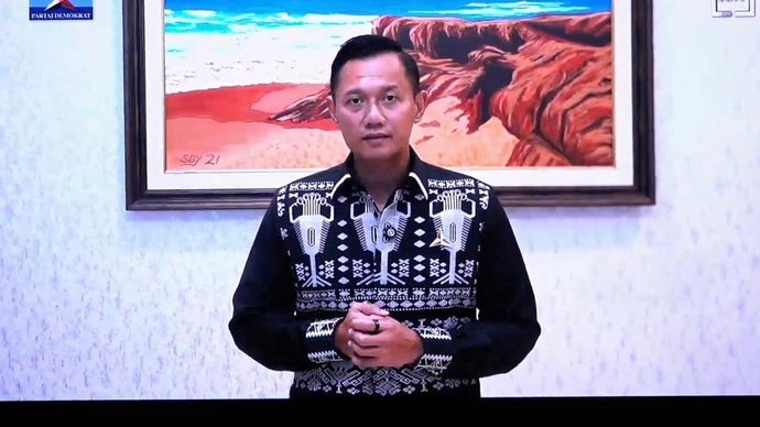 Ketua Umum Partai Demokrat Agus Harimurti Yudhoyono (AHY) saat menyampaikan sambutannya di acara perayaan Natal Nasional Partai Demokrat. 