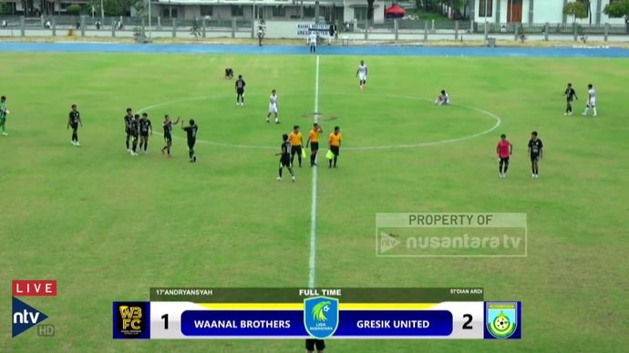 Gresik United sukses menumbangkan Waanal Brothers 2-1 di Liga Nusantara 2025/26. 