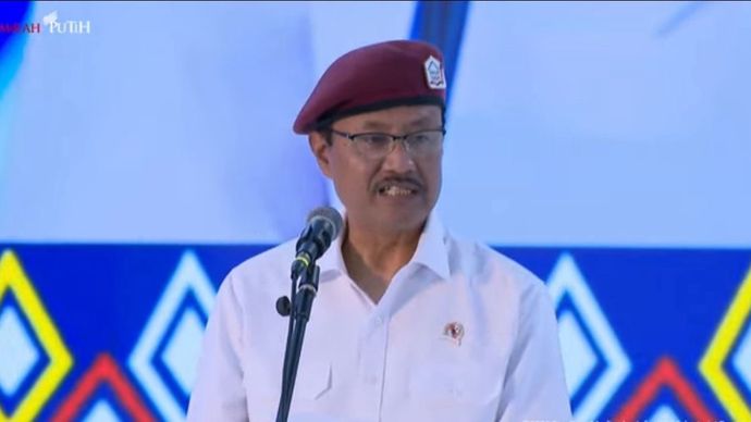 Menteri Sosial Saifullah Yusuf 