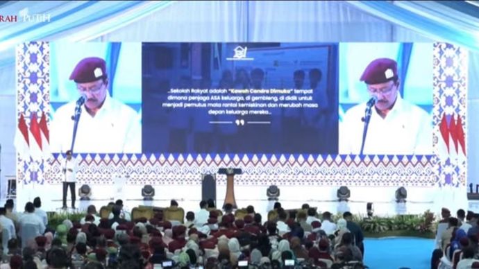 Menteri Sosial Saifullah Yusuf 