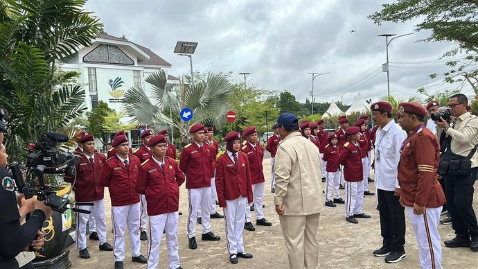 Prabowo Resmikan 166 Sekolah Rakyat di BBPPKS Banjarbaru Secara Hybrid