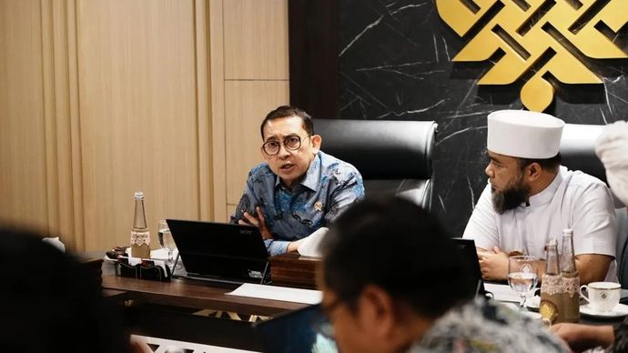 Menteri Kebudayaan Fadli  Zon menerima kunjungan gubernur dan pejabat Pemerintah Provinsi Bengkulu di Kantor Kementerian Kebudayaan, Jakarta, Senin, 12 Januari 2026. (ANTARA/HO-Kementerian Kebudayaan)