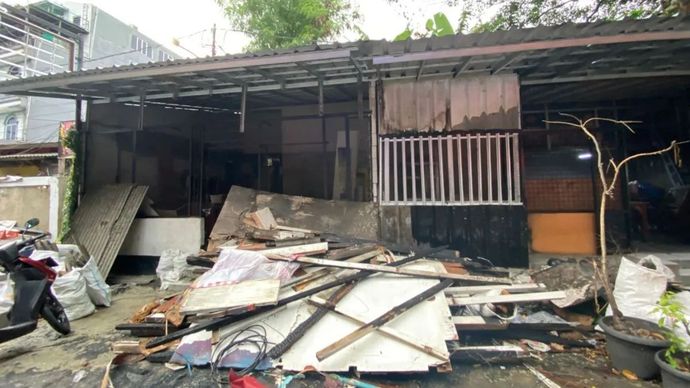 Suasana lokasi pasca kericuhan Kalibata, Jakarta, Senin, 12 Januari 2026. ANTARA/Luthfia Miranda Putri.