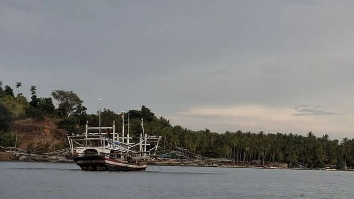 Ilustrasi- Kapal nelayan yang ada di pesisir teluk Lampung. (ANTARA/Ruth Intan Sozometa Kanafi)