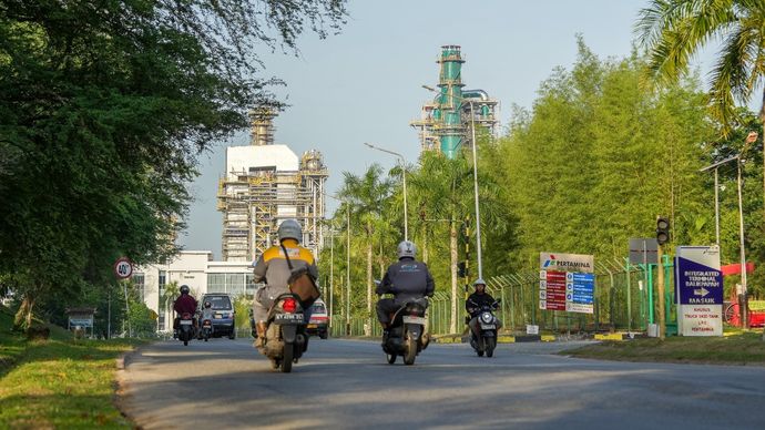 Multiplier effect Kilang Pertamina mendorong  ekonomi Kota Balikpapan, termasuk UMKM, industri dan transportasi lokal.