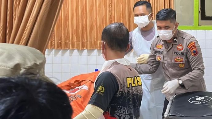 Jenazah Syafiq Ridhan Ali Razan tiba di RSUD dr R Goeteng Taroenadibrata Purbalingga