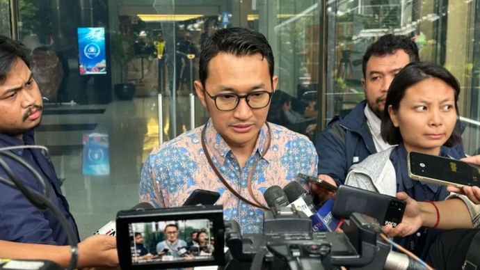 Juru Bicara Komisi Pemberantasan Korupsi Budi Prasetyo memberikan keterangan di Gedung Merah Putih KPK, Jakarta, Rabu, 14 Januari 2026. (ANTARA/Rio Feisal)