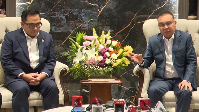 DPR menegaskan takkan merubah sistem pilpres. 