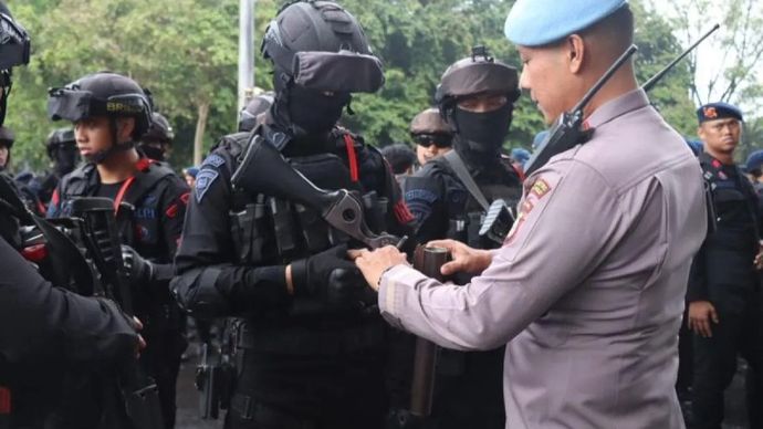 Sejumlah personel Polri saat mengikuti apel dalam rangka pengamanan laga Persija vs Madura di Jakarta, Jumat, 23 Januari 2026. ANTARA/HO-Humas Polres Jakpus