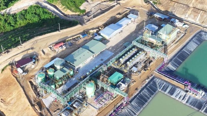 PT Merdeka Gold Resources Tbk (EMAS), anak usaha dari PT Merdeka Copper Gold Tbk (MDKA), mengumumkan bahwa Tambang Emas Pani (Pani Gold Mine/PGM) telah memulai proses irigasi di fasilitas heap leach pad pada 27 Januari 2026.  