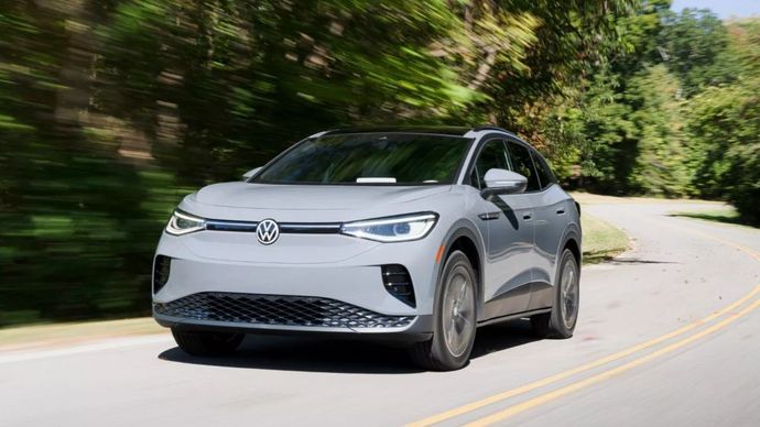 Volkswagen melakukan penarikan kembali (recall) terhadap 670 unit mobil listrik ID.4 model tahun 2023-2024 akibat risiko kebakaran baterai yang serius. (Foto: Istimewa via Carscoops) 