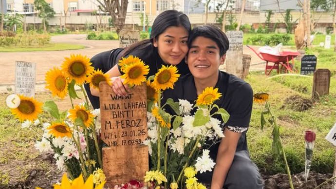 Farah Dibba Shavira dan Shaquille Sultan Pahlevi di Makam Lula Lahfah