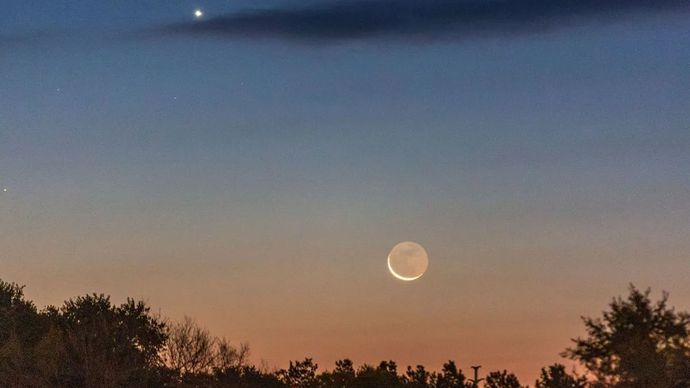 Tim peneliti yang dipimpin oleh Universitas Queensland Selatan (University of Southern Queensland/UniSQ) Australia pada Selasa, 27 Januari 2026 dalam jurnal Astrophysical Journal Letters melporkan bahwa planet tersebut, yang dikenal sebagai HD 137010
