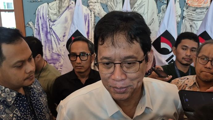 Menteri Keuangan (Menkeu) Purbaya Yudhi Sadewa merespons terkait mundurnya Iman Rachman dari jabatan Direktur Utama (Dirut) Bursa Efek Indonesia (BEI).  