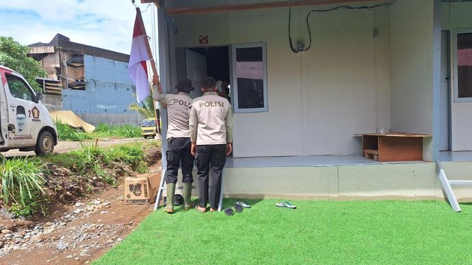 Hunian Sementara yang berada di Kelurahan Kapalo Koto, Sumatera.