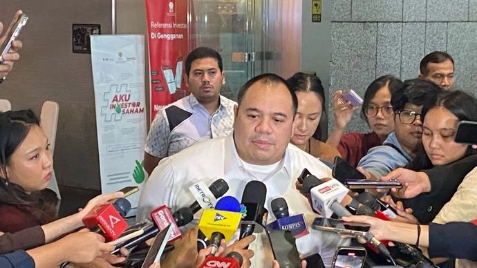 Chief Investment Officer (CIO) Badan Pengelola Investasi Daya Anagata Nusantara (Danantara Indonesia) Pandu Patria Sjahrir dalam wawancara cegat di Gedung BEI Jakarta,Senin, 02 Februari 2026. ANTARA/ Rizka Khaerunnisa.