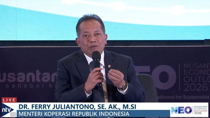 Menteri Koperasi Ferry Juliantono