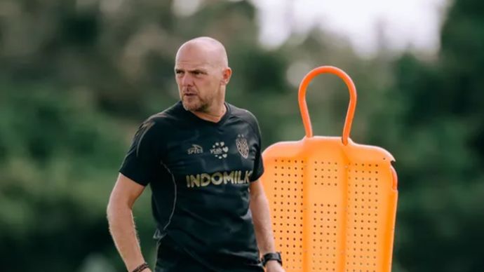 Pelatih Bali United Johnny Jansen