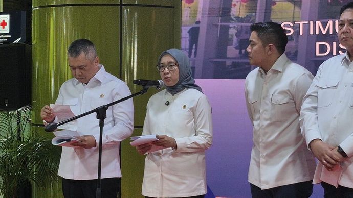 Menteri Pendayagunaan Aparatur Negara dan Reformasi Birokrasi (Menpan RB) Rini Widyantini mengeluarkan Surat Edaran Nomor 2 Tahun 2026 terkait kebijakan penyesuaian pelaksanaan tugas kedinasan pada Lebaran 2026.