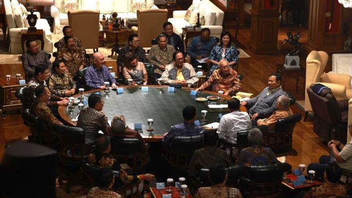 Prabowo Bertemu APINDO di Hambalang