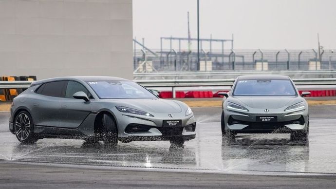 Salah satu model unggulan BYD Denza Z9 GT. (Foto: Dok/Istimewa/BYD) 