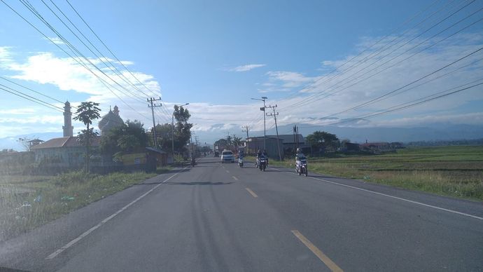 Ruas Jalan dari Kota Banda Aceh sampai dengan Meureudu terhubung dan beroperasi fungsional untuk semua jenis kendaraan, pada&nbsp;Kamis, 12 Februari 2026.