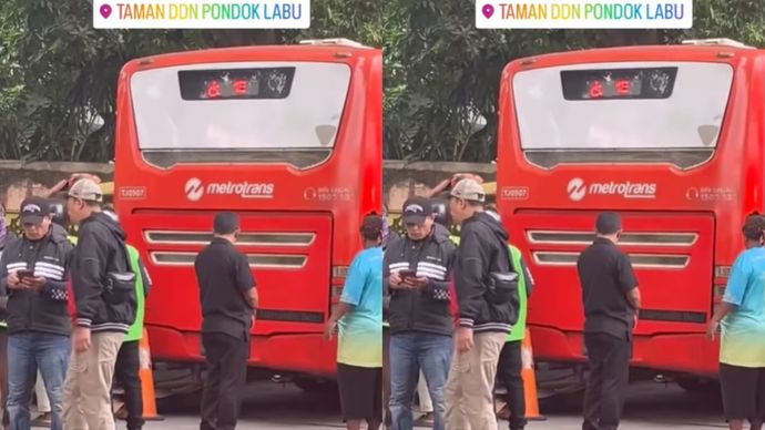 Kecelakaan maut terjadi di Jalan Margasatwa Raya, tepatnya di Bus Stop Transjakarta Taman DDN, Pondok Labu, Jakarta Selatan pada Kamis (12/2) siang sekitar pukul 14.20 WIB.